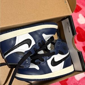Jordan 1 Retro High OG TD in Midnight Navy and Black